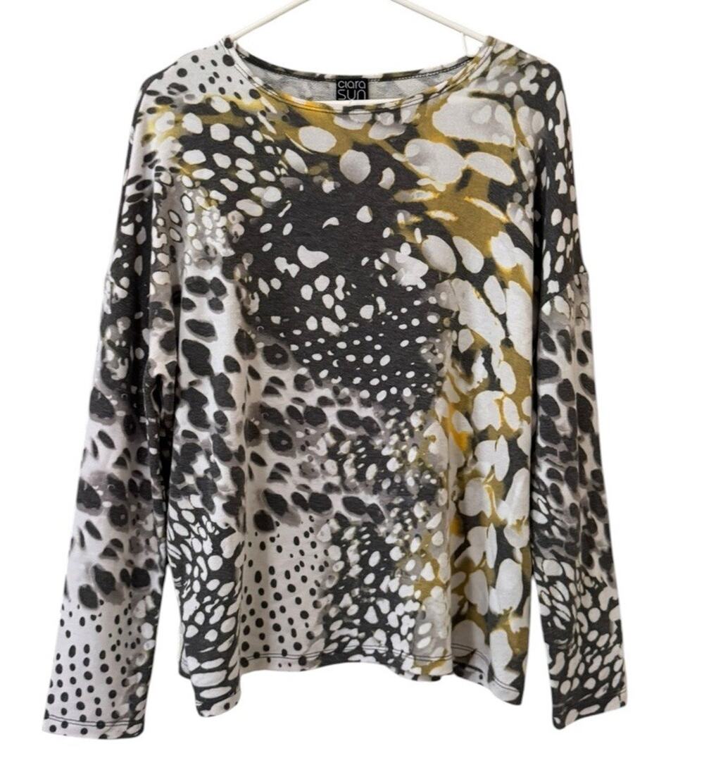 Clara‎ Sunwoo Women Size Small Long Sleeve Blouse Stretch Artsy Business Casual